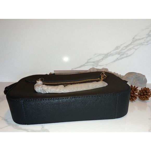 Michael Kors Jet Set Large Saffiano Leather Crossbody Bag - NWT - Picture 8 of 13